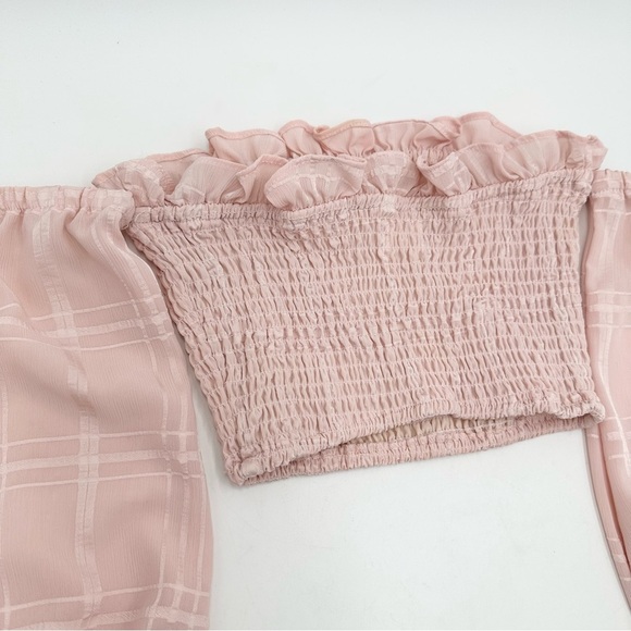 LPA Off The Shoulder Smocked Crop Top Pale Pink - Picture 10 of 16